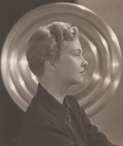 Dorothy Hood, Model Portfolio, 1940